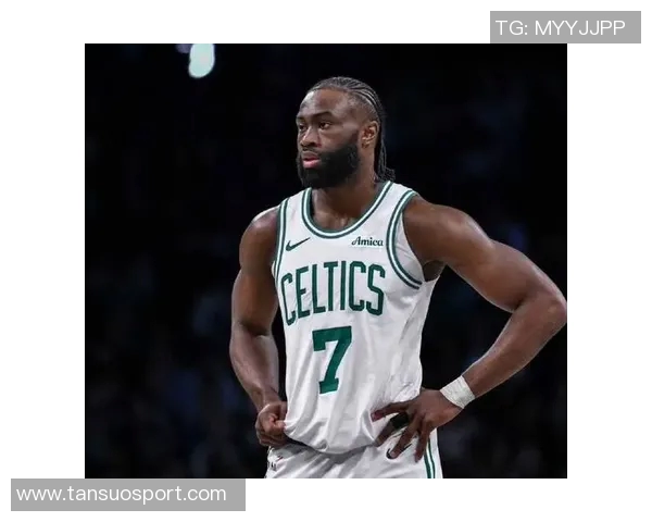 明天凯尔特人对阵骑士杰伦布朗伤病管理预计将参加比赛