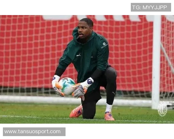 法尔克曝曼联切尔西关注米兰门将迈尼昂拜仁无意引进