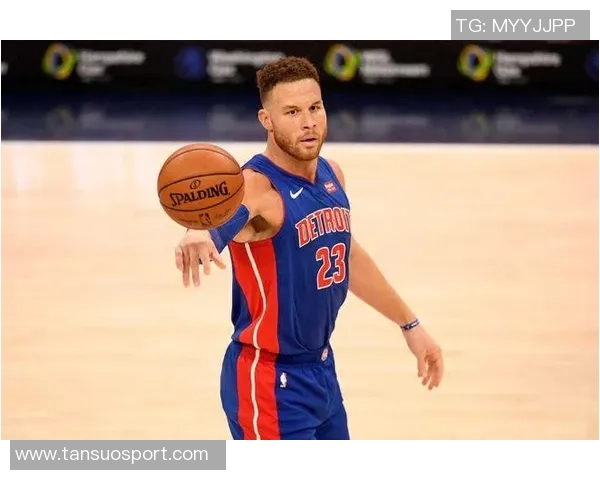 罗林斯状态低迷14投仅4中贡献10分5板7助失误频繁三分球全失手