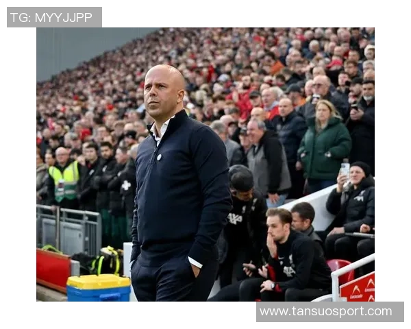 斯洛特执教利物浦首度变阵萨拉赫英超未首发引发热议