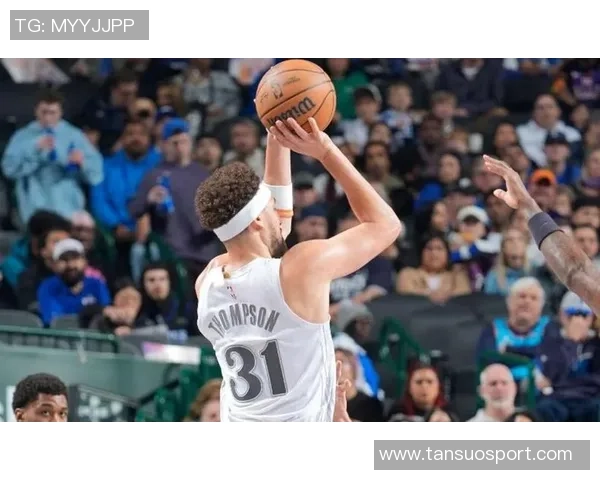 克莱分享三分投篮秘诀:寻找空位与调整姿势是关键 克莱分享三分投篮秘诀:寻找空位与调整姿势是关键