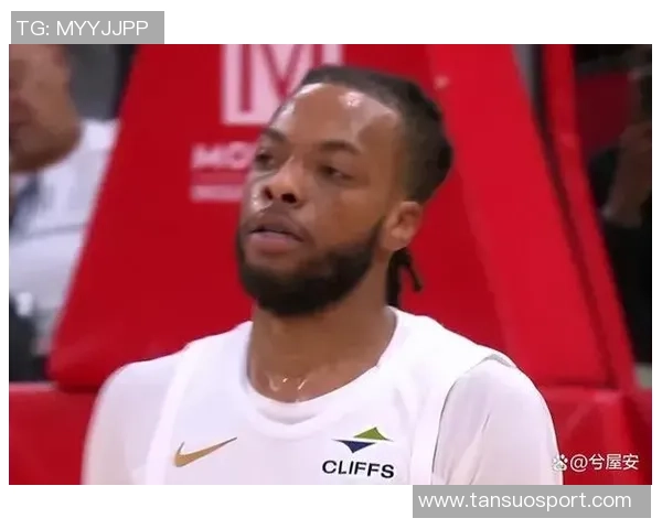 加兰表现低迷16投仅7中贡献16分1板8助2断罚球命中率惨淡正负值为负24 加兰表现低迷16投仅7中贡献16分1板8助2断罚球命中率惨淡正负值为负24