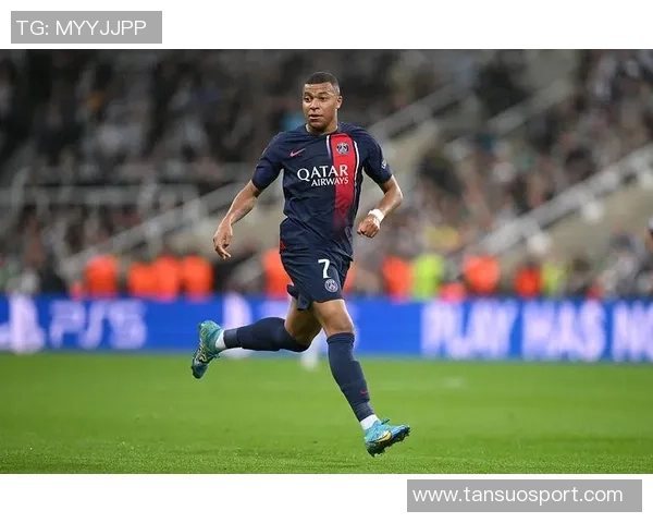 巴黎圣日耳曼欧冠连胜六场追平历史最佳表现展现强大实力