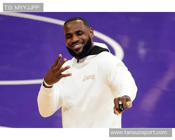 詹姆斯调侃纳什频频掉线你是因为不喜欢糖也不喜欢WiFi吗