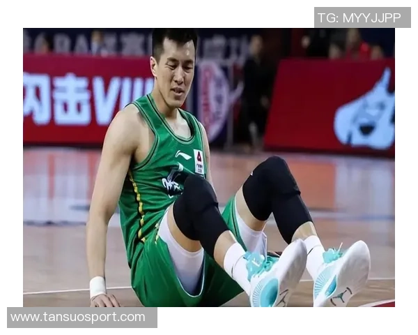 郭艾伦重返训练场广州龙狮迎来熟悉的帅气身影引发球迷热议